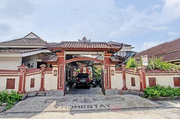 oyo 92560 astri homestay