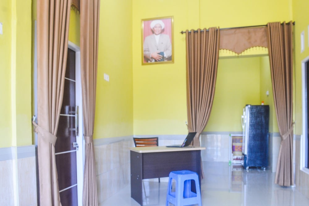 spot on 91463 obby guest house