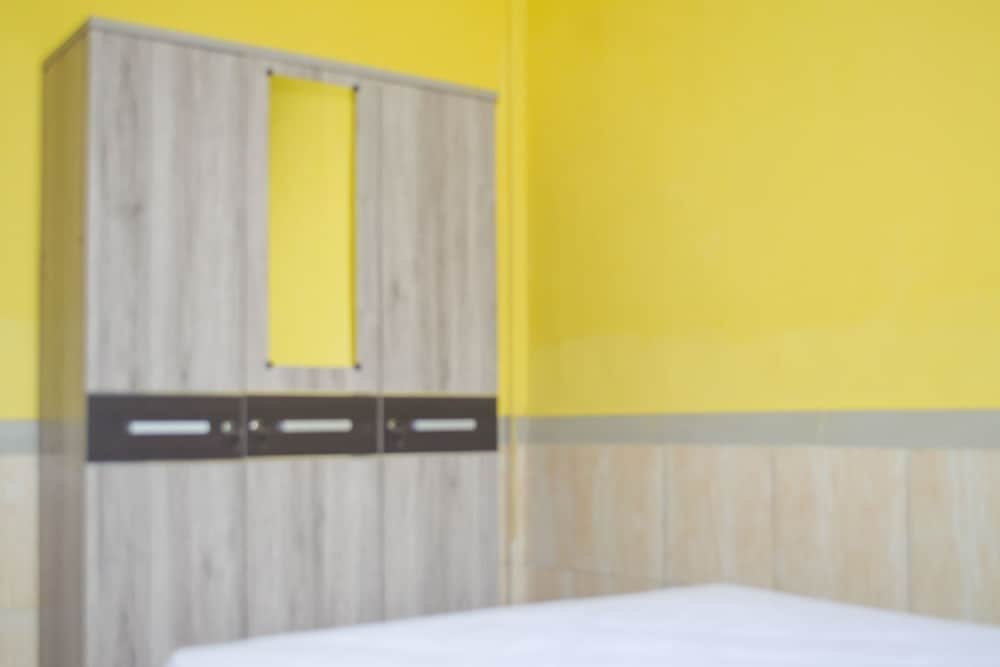 spot on 91463 obby guest house