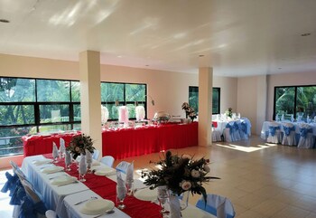 sea horizon resort