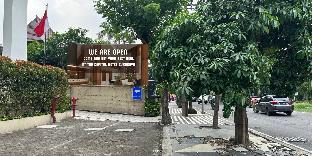 the capital hotel surabaya