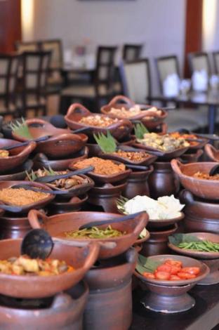 the capital hotel surabaya