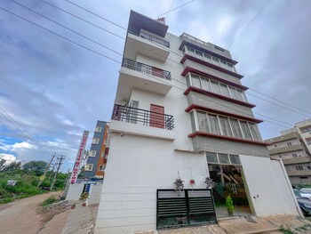 hotel elite by agira