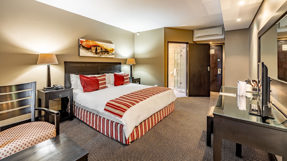 african sky hotels pine lake inn