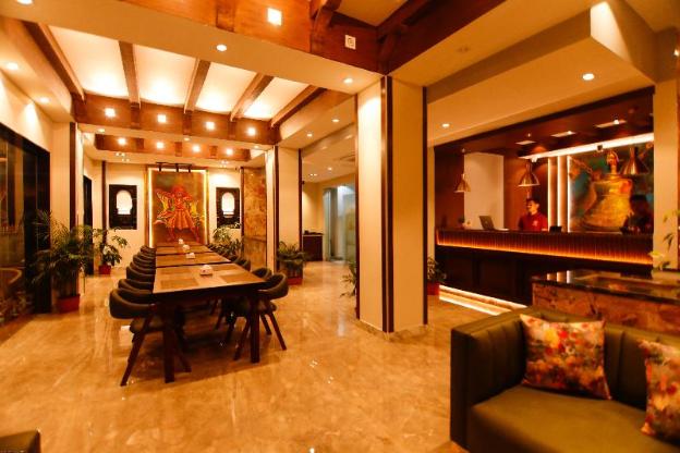 lakhey hotel