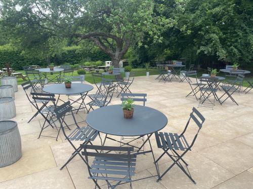 the swan inn swinbrook