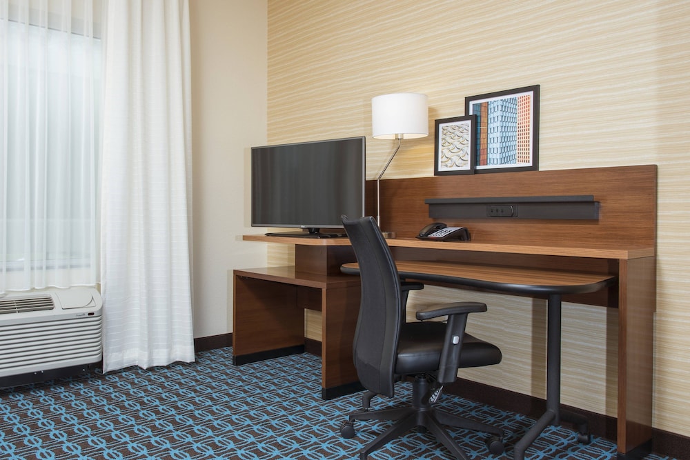 fairfield inn and suites fredericksburg