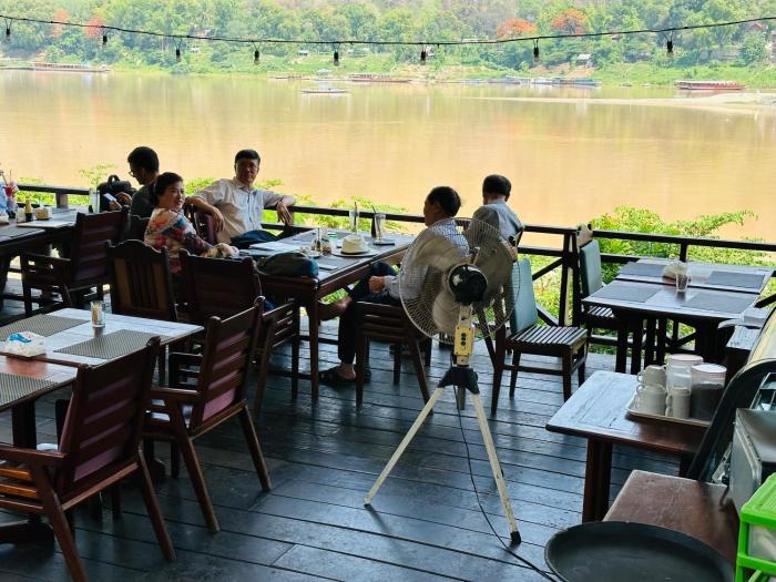 villa phonethip mekong riverside