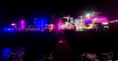 The Philip Ann Resort,Mabini>>Batangas,4.5 star