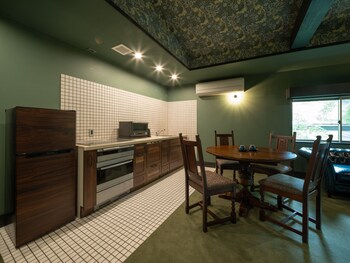 longinghouse kyukaruizawa suwanomori