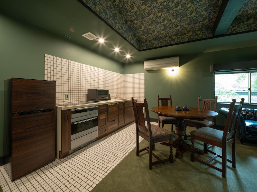 longinghouse kyukaruizawa suwanomori