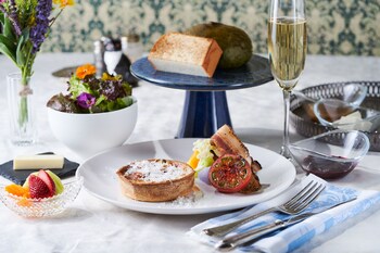 longinghouse kyukaruizawa suwanomori