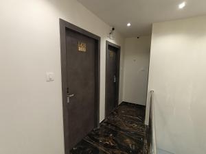 hotel classio andheri