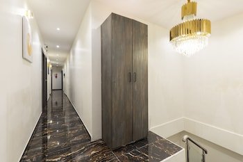 hotel classio andheri