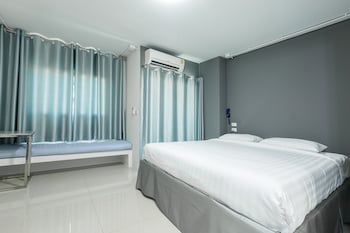 siam rama 9 hotel