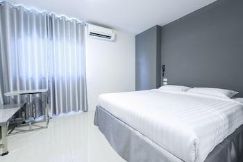 siam rama 9 hotel