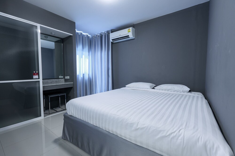 siam rama 9 hotel