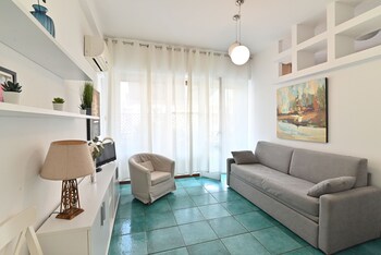 izzhome holiday terrace