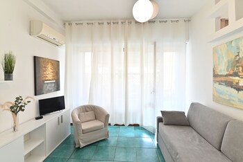 izzhome holiday terrace
