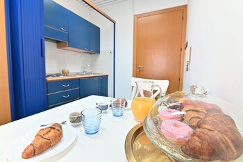 izzhome holiday terrace