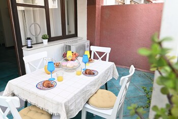 izzhome holiday terrace