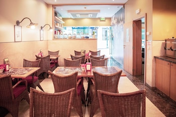 apartamentos turisticos atlantida