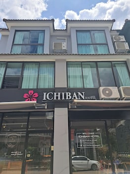 ichiban nimman hotel