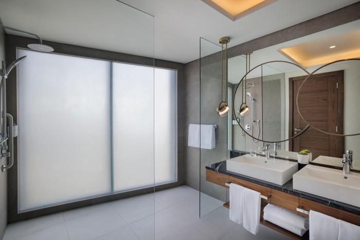 conrad bahrain financial harbour