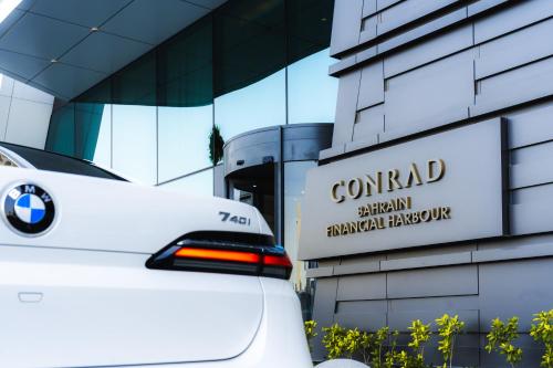 conrad bahrain financial harbour