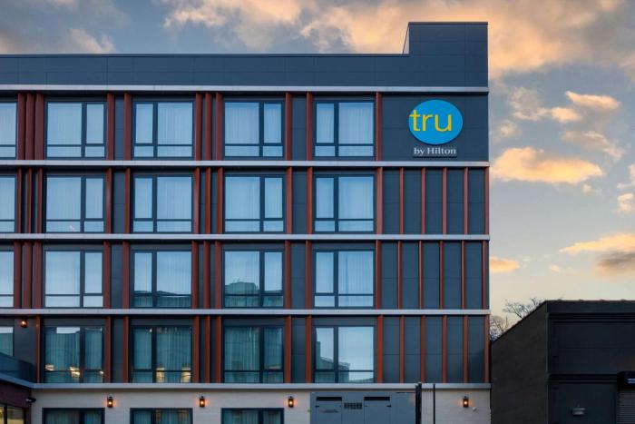 tru by hilton brooklyn