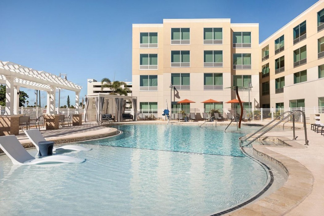 holiday inn express cape canaveral an ihg hotel