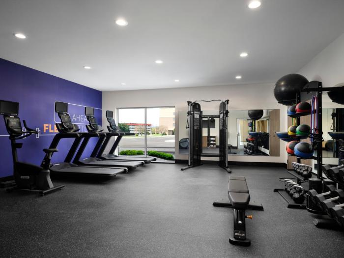 holiday inn express and suites lima an ihg hotel
