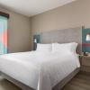 avid hotel traverse city an ihg hotel
