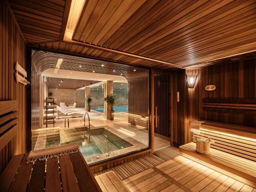 crowne plaza tashkent an ihg hotel