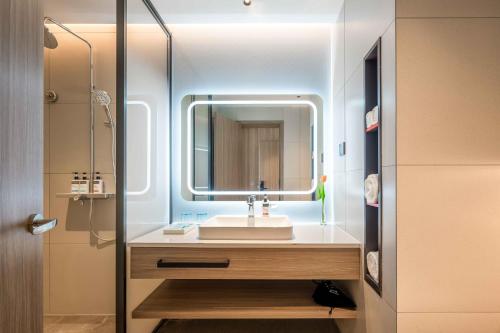 holiday inn express hangzhou airport an ihg hotel