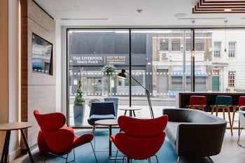 holiday inn express liverpool central an ihg hotel