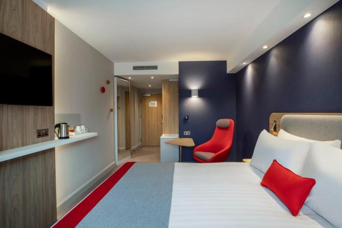 holiday inn express liverpool central an ihg hotel