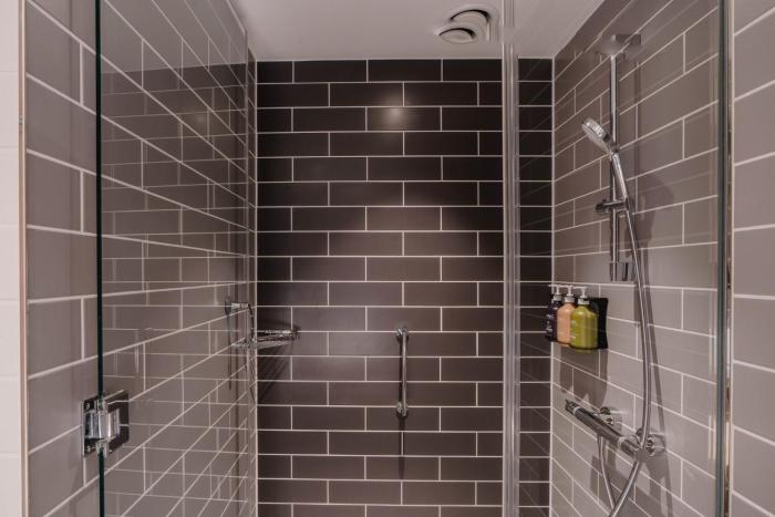 holiday inn express liverpool central an ihg hotel