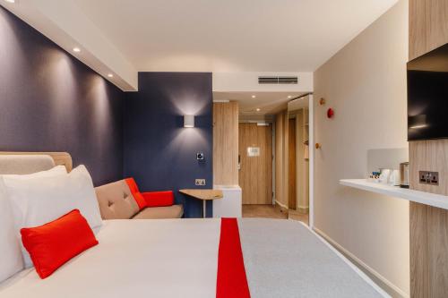 holiday inn express liverpool central an ihg hotel
