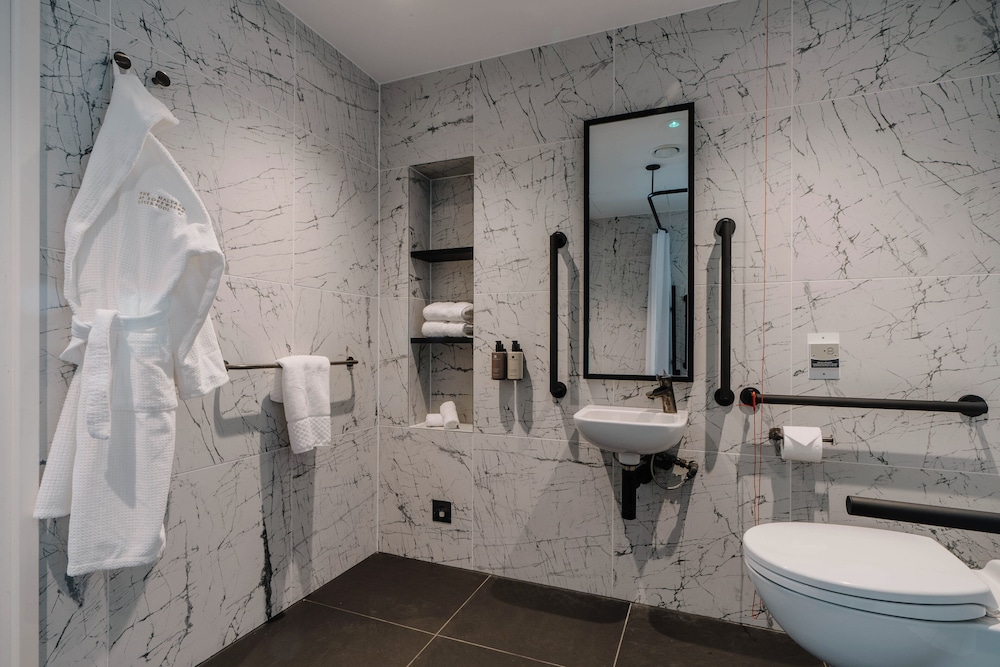 the halyard liverpool vignette collection an ihg hotel