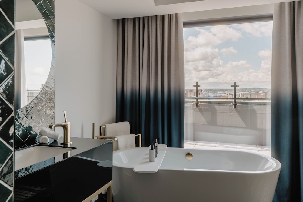 the halyard liverpool vignette collection an ihg hotel