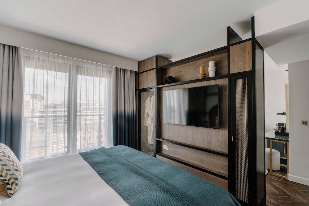 the halyard liverpool vignette collection an ihg hotel