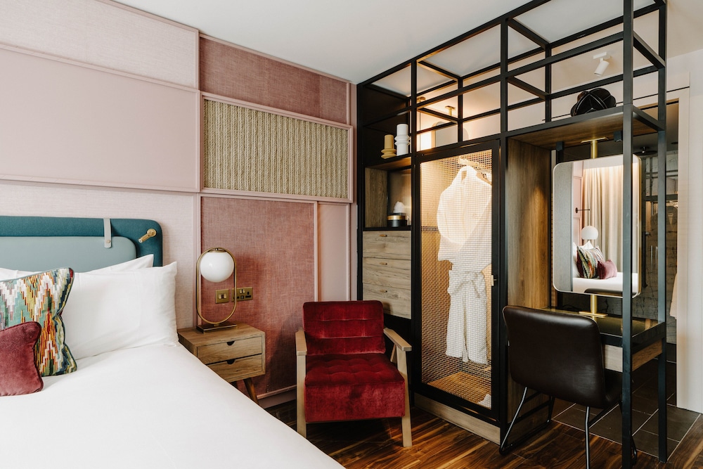 the halyard liverpool vignette collection an ihg hotel