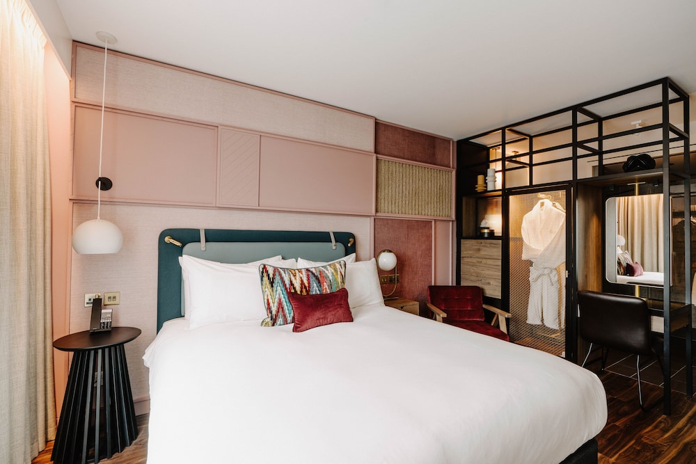 the halyard liverpool vignette collection an ihg hotel