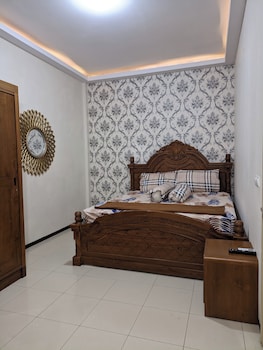 kingkost kenari kudus