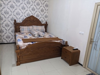 kingkost kenari kudus