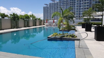 one pacific residence by hiverooms