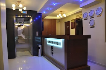 gloria tibi hotel