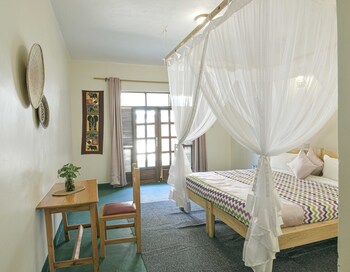 cycad entebbe guest house