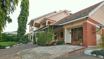 cycad entebbe guest house
